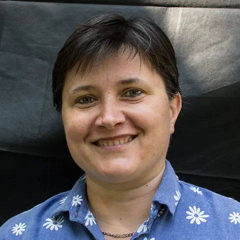 Jela Zvaríková